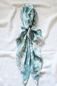 Winter Scarves Pretied