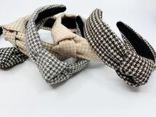Houndstooth hardband