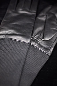 Cuff (genuine) leather gloves (@hairbypen)