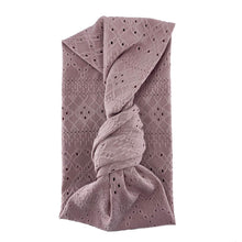 Eyelet Knot Band