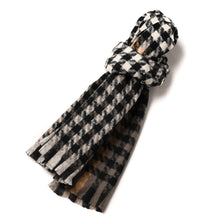 New York Houndstooth Scarf